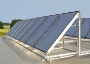 Flachdach-Solaranlage